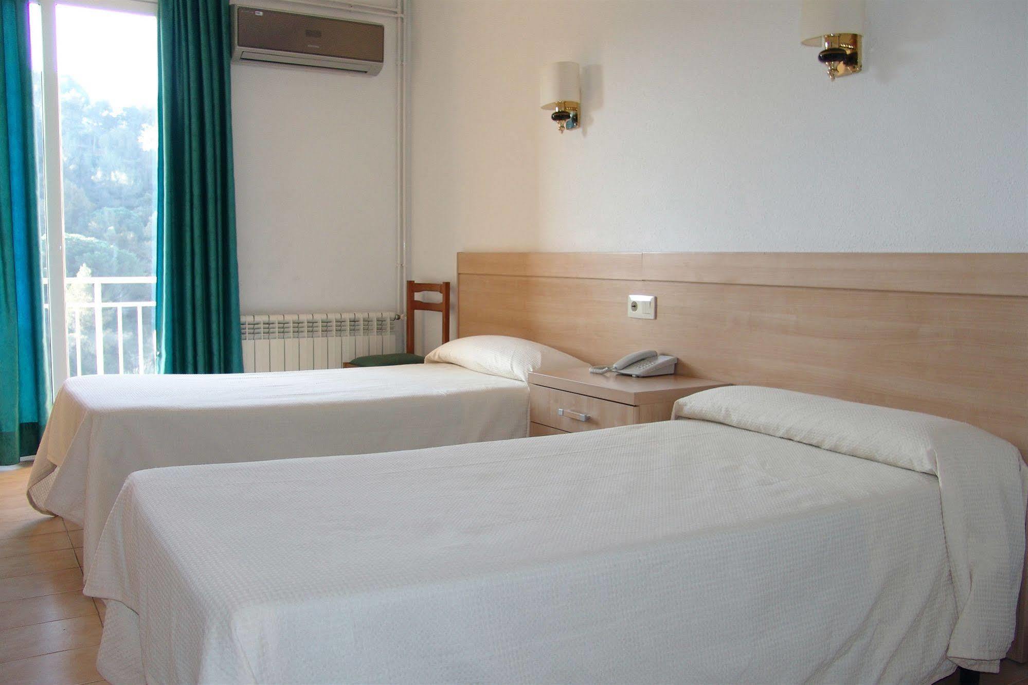 Hotel Montanamar Lloret de Mar Exteriör bild